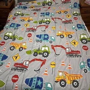 Construction Vehicle Themed Bedding Set